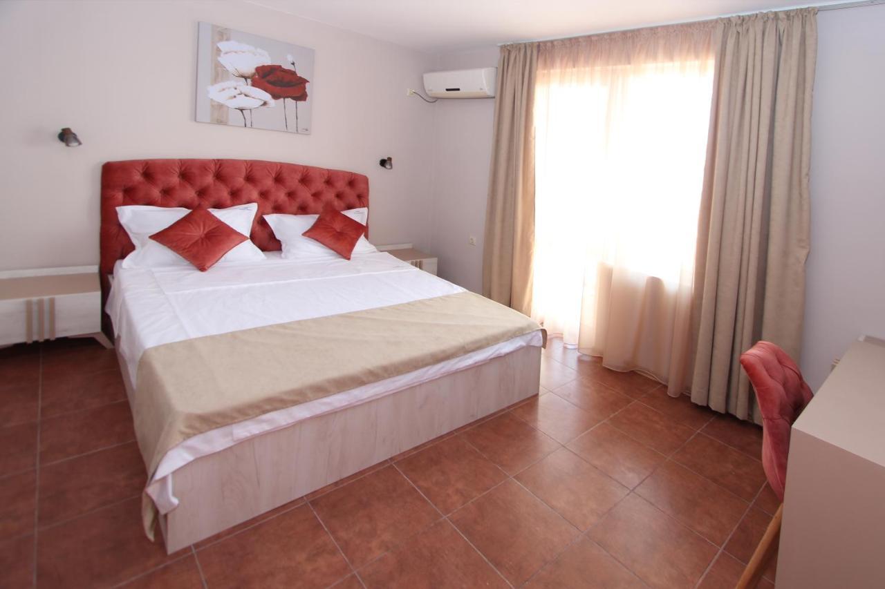 Hotel Perla Beach Sozopol Exteriör bild