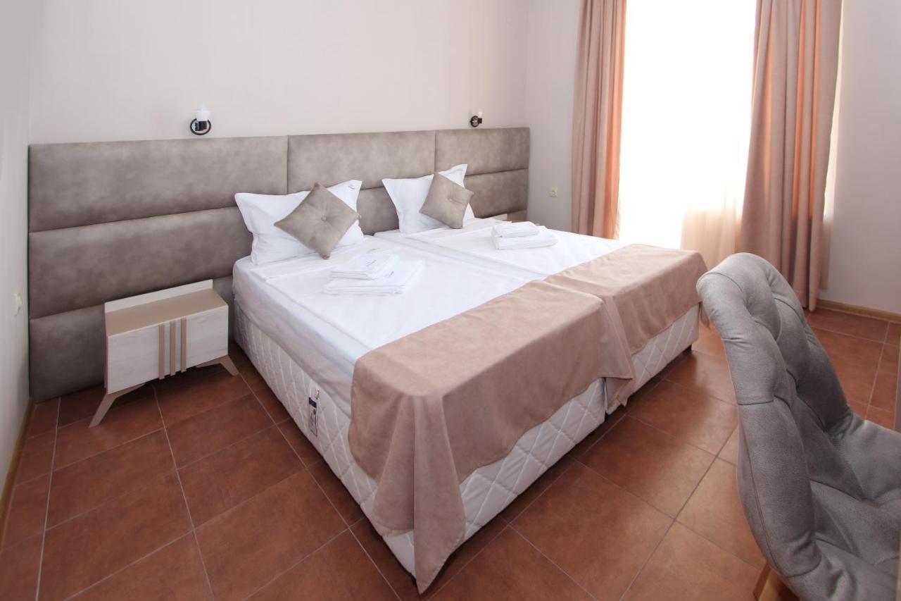 Hotel Perla Beach Sozopol Exteriör bild