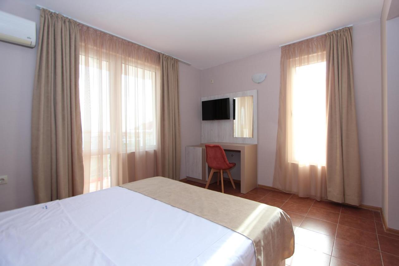 Hotel Perla Beach Sozopol Exteriör bild